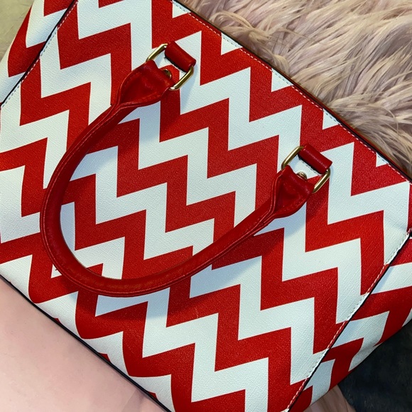 Handbags - Red/White Chevron Satchel